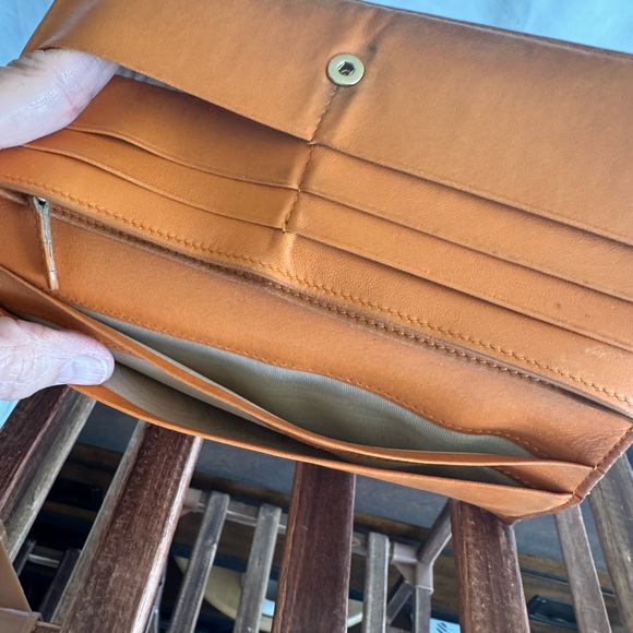 **SOLD** Bottega Veneta Woven Leather Double Flap Long Wallet - Picture 7 of 10